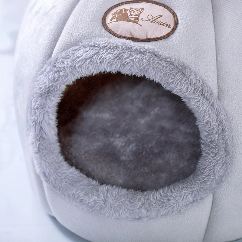 Cozy Winter Cat Bed – Deep Sleep Tent Nest for Cats & Small Dogs